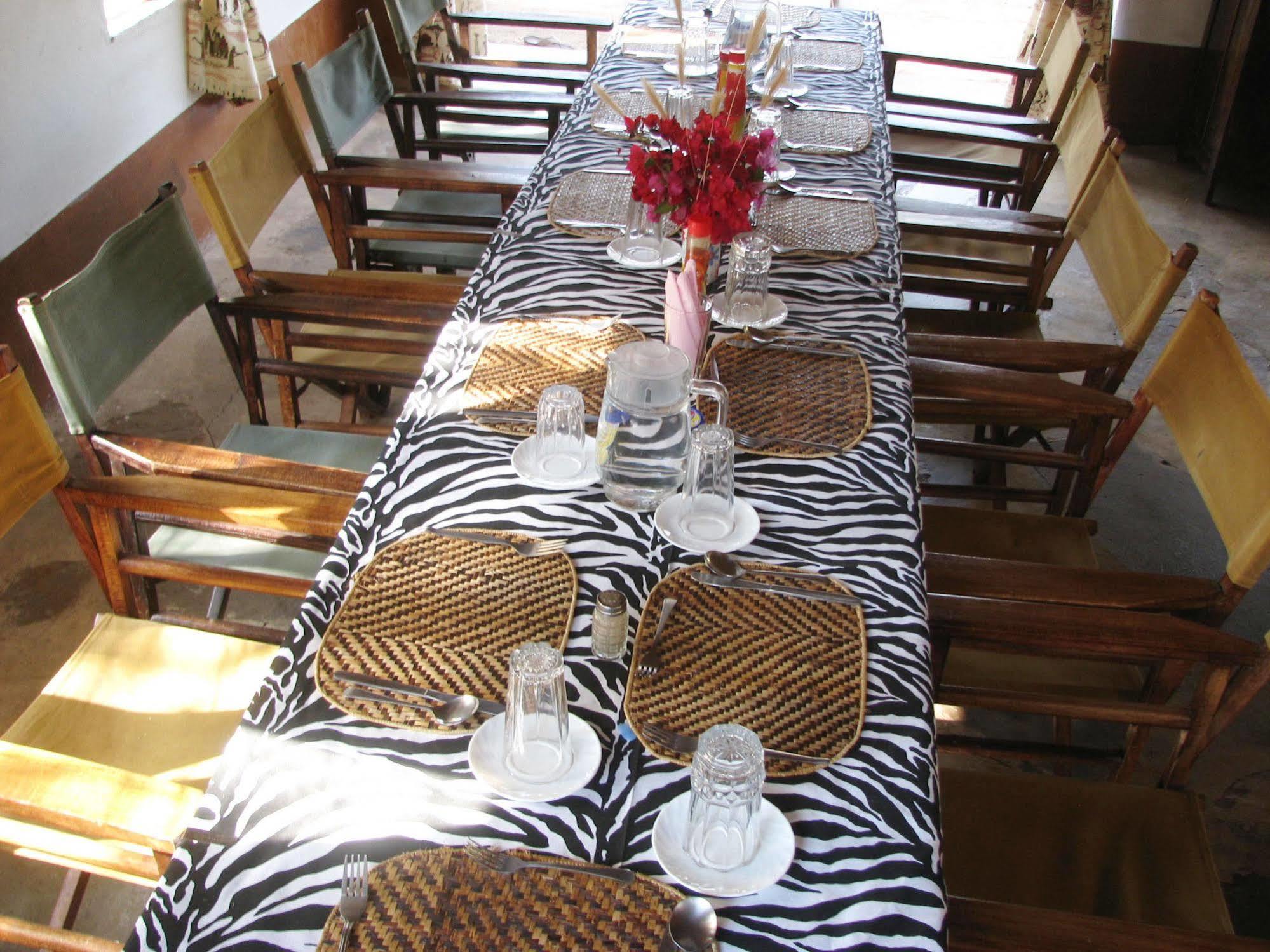Hotel Maasai Simba Camp Amboseli Esterno foto
